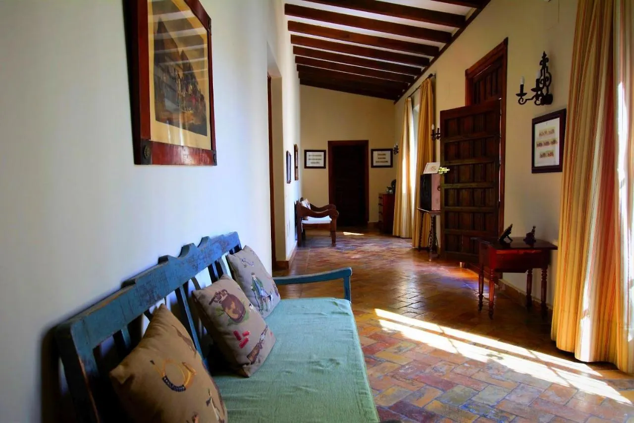 Villa Reina Del Rio Puerto Serrano Holiday home