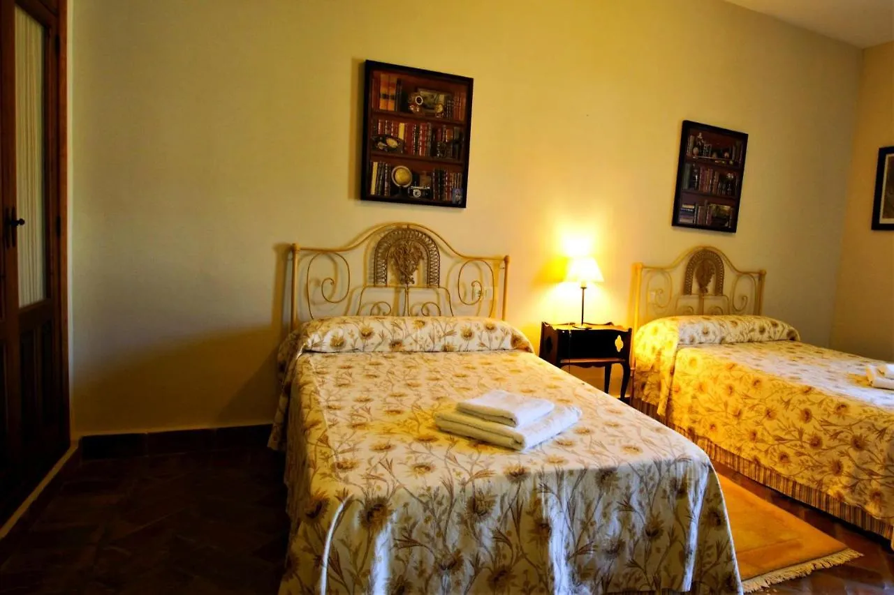 Villa Reina Del Rio Puerto Serrano Holiday home
