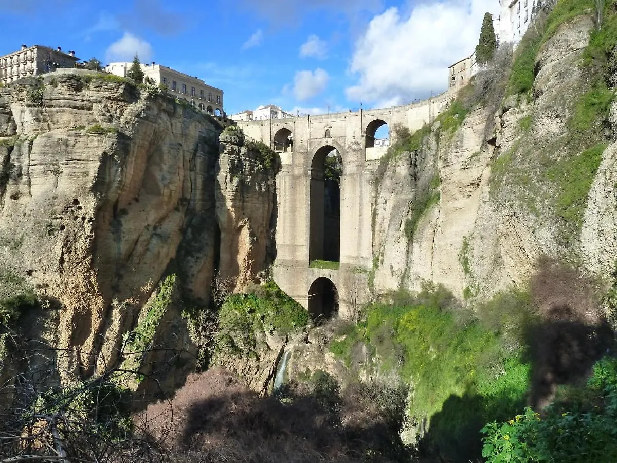 Villa Reina Del Rio Puerto Serrano Holiday home